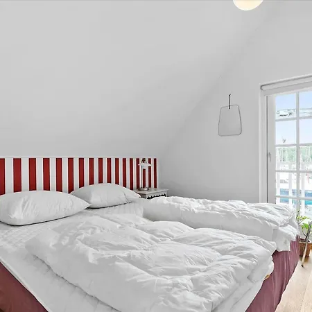 11202-nykobing-sj-havnevej-91-1-th * Nykobing Sjaelland